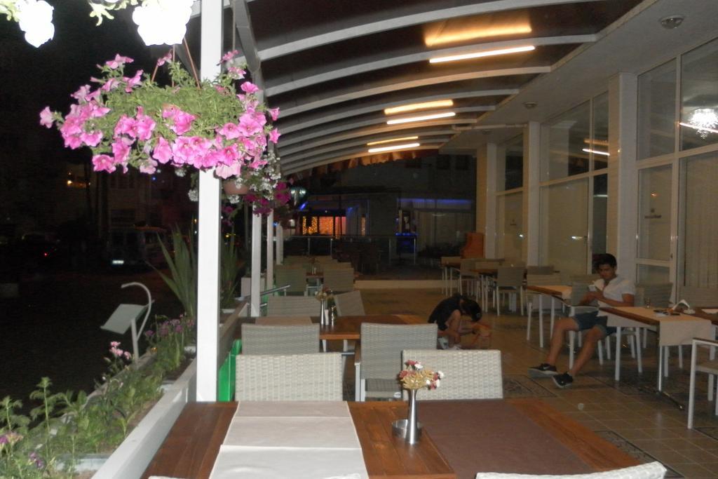 Hotel La Mosae Αλάνια Εξωτερικό φωτογραφία